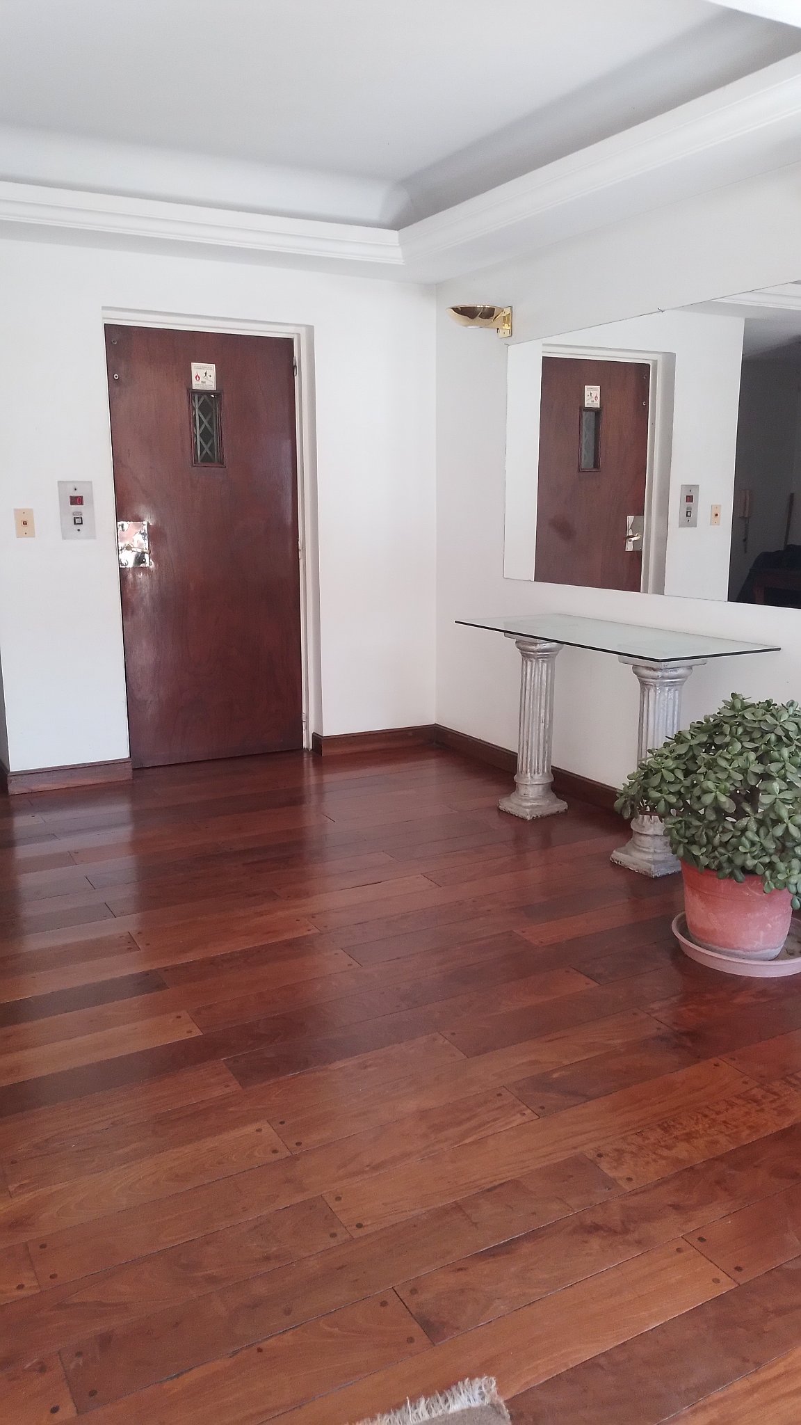 Departamento Laprida  495 · A